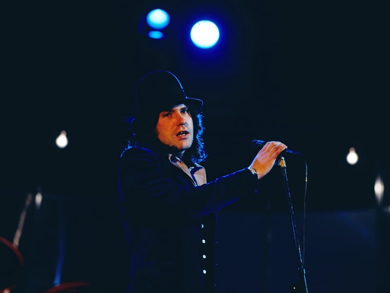 Singer-songwriter Frankie Miller is one of Scotland's most treasured musicians and is best known for his late 70s album 'Full House' which include the singles 'Be Good To Yourself' and 'Darlin'.