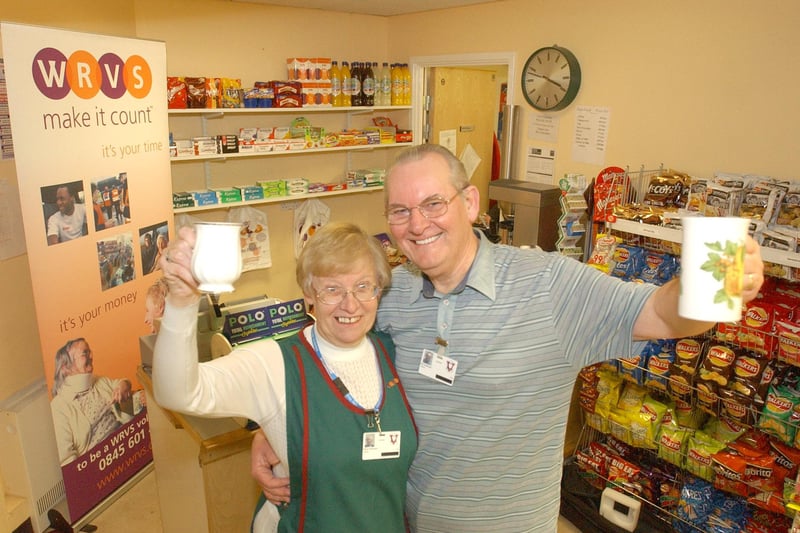 Alf and Edna Robinson who were pictured volunteering at Sunderland Royal in 2006.