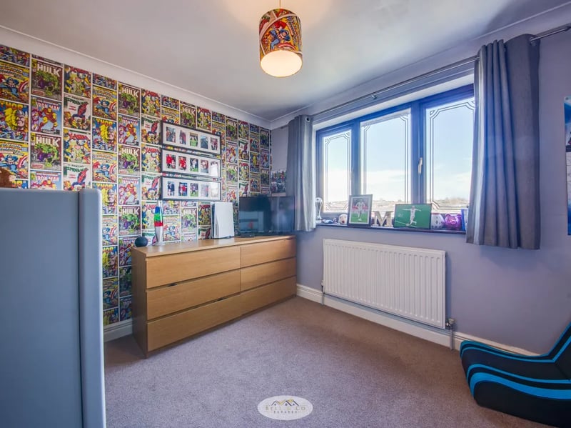 The four bedrooms are all good sizes. (Photo courtesy of Zoopla)