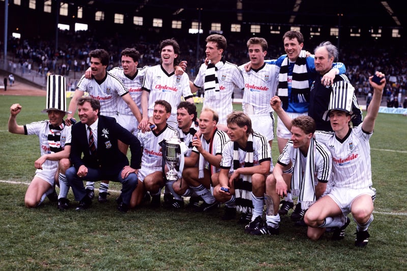 Alex Smith's St Mirren lifted their last Scottish Cup title in 1987. Ian Ferguson netted the winner against Dundee United in extra time. 