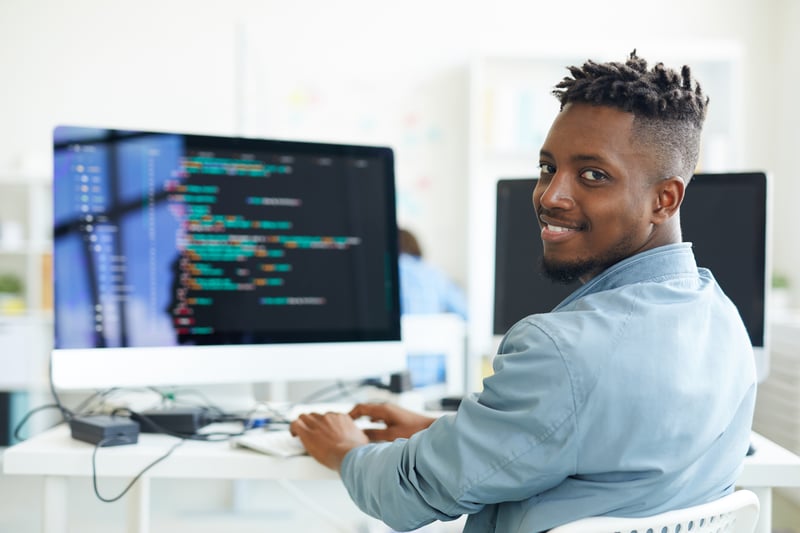 The average salary of a Principal Software Engineer is £64,189.