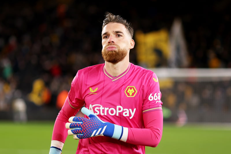 Sa has maintained his number one spot in the Wolves XI, even in the FA Cup. There’s no doubt over the goalkeeper position as a result.