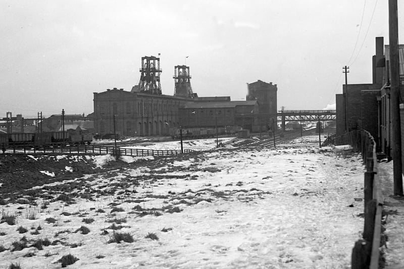 Here is Blackhall Colliery as it looked on a winter's day in 1947.
Its last days were in 1981.