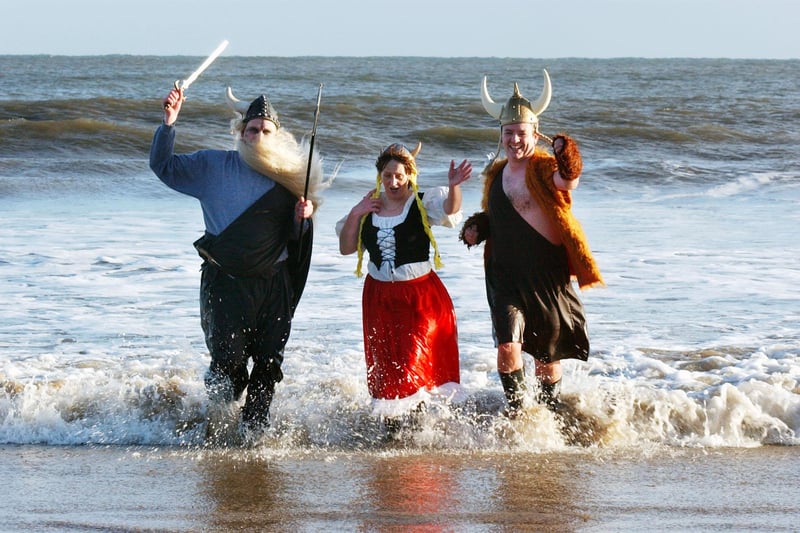 The pub's quiz members Alan White, Jan Lamb and Arthur Lee did the Boxing Day dip in 2004.