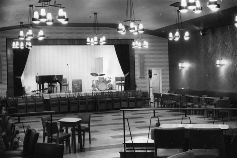 Did you get through the winters nights with a spot of live entertainment, perhaps at Jarrow Ex-Servicemen's club pictured here in January 1964. 
