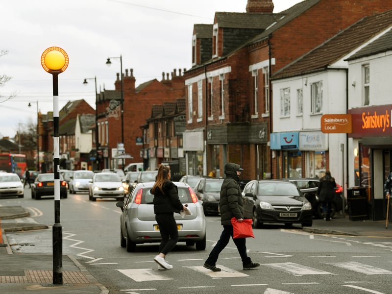A total of 108 properties were sold in LS25, taking an average 141 days to sell.