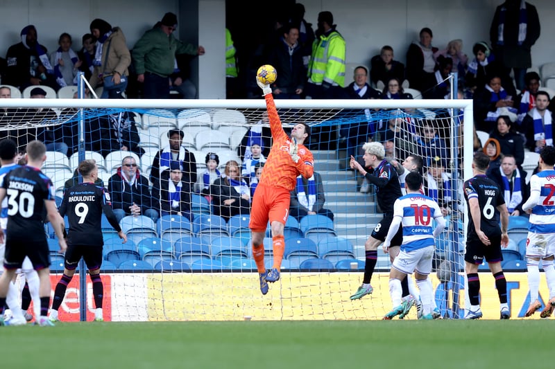 Decent performance from the experienced goalkeeper today. Alert early and dealt well with dangerous Huddersfield corners. Stood little chance with the late goal.