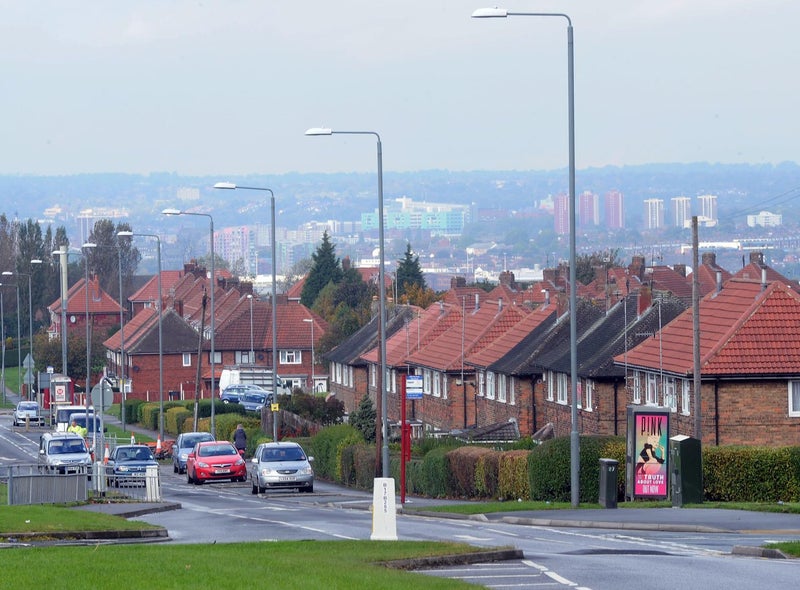 A total of 52 properties were sold in LS10, taking an average 136 days to sell.