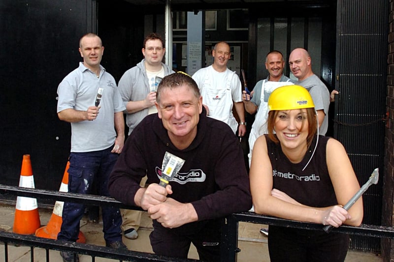 The community centre got a refurbishment in 2007 with the help of Kenny D and Helen Rogers from Metro Radio.
Here they are with some of the volunteers who gave a helping hand.