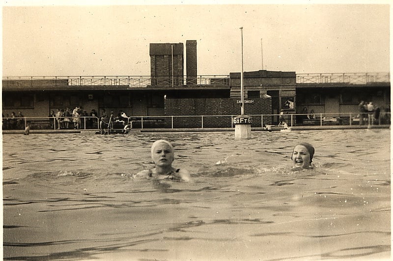 Young holidaymakers enjoying a dip in the Fleetwood open air pool, 1946