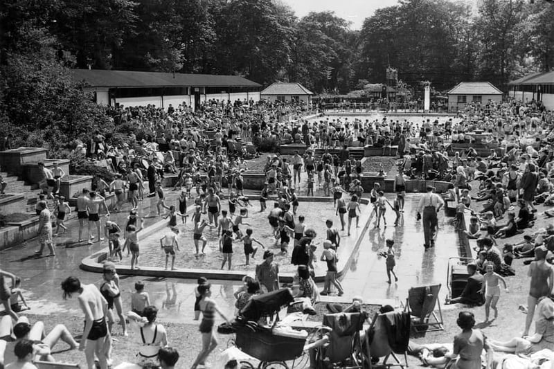 The open air swimming pool at Roundhay Park was at the southern tip of Waterloo Lake, near the dam, and opened in June 1907. By the 1950s and 1960s, it attracted around 100,000 visitors every summer. The pool's usage declined again, and by the late 1980s it had shut and the area was later cleared. 
