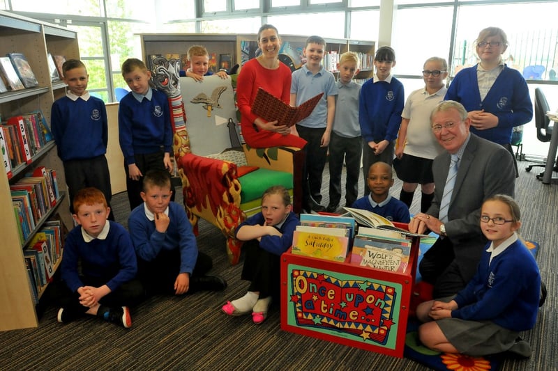 You might remember when a story chair was unveiled at Bunny Hill Library in 2014.
Author Penny Payne, Coun Harry Trueman and pupils from Southwick Primary School were there for the big day.