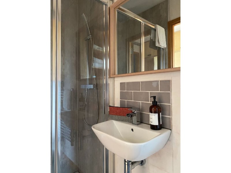 There's an en-suite shower for freshening up.