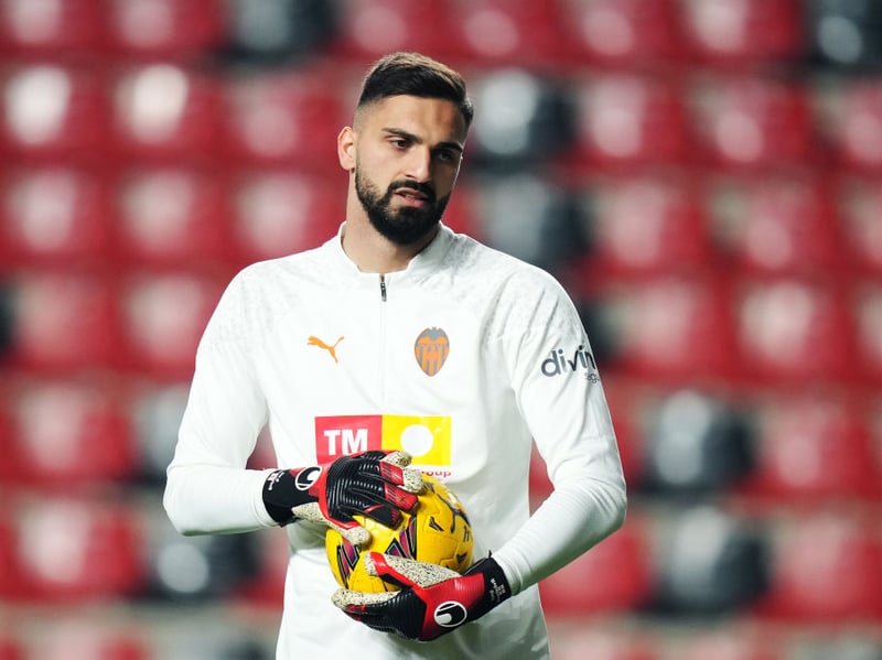 Mamardashvili has been linked with a move to Tyneside after impressing at Valencia. Whilst Nick Pope is the club’s no.1 when fit, they may look to strengthen in that department in summer and the 23-year-old has been tipped to make a move in summer.