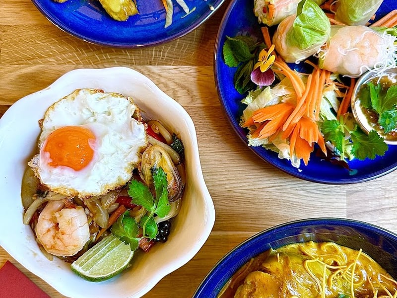 Olive & Thai, located in the Queen's Arcade, has a rating of 4.7 stars from 50 Google reviews. A customer at Olive & Thai said: "There's a new Thai food champion in Leeds. Olive and Thai is a great little restaurant with friendly staff, good prices, and excellent food. Making the most of their 2 courses and glass of fizz for £12.50 (!!), my partner and I were amazed with our experience. The massaman curry was the best I've had in the UK, and the Khao Soi was delicious. Definitely try this place out if you're wanting some Thai food!"