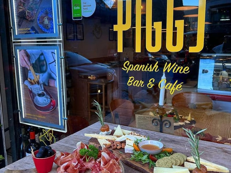 Foodie hotspot Piggs opened its second venue in the Bruntsfield Place earlier in the year following the success of their Canongate venue. The popular tapas bar offers Spanish wines, charcuterie boards and wide tapas selection