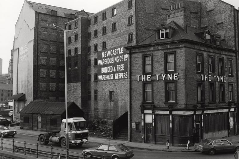 The Tyne pub, Quayside, Newcastle upon Tyne, 1982