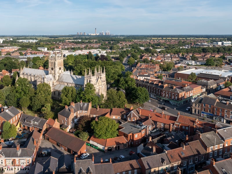 Rich heritage and cosy cafes abound in Selby, the perfect destination for a peaceful retreat that's just 40 minutes from Leeds. Visitors can take in Selby Abbey, stroll along the scenic River Ouse, and explore the quaint market town's many shops.
