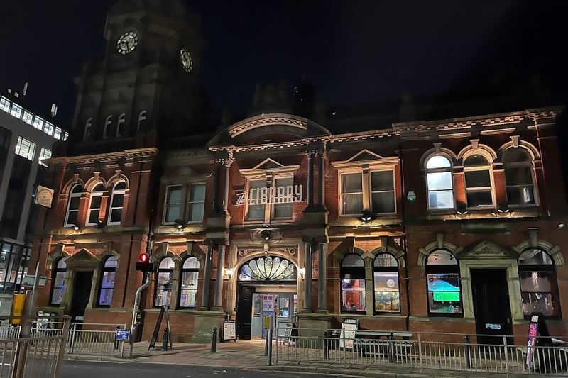 The Library, located in Woodhouse Lane, is a hit among students in Leeds. And this year, the Victorian boozer twill be showcasing the Chiefs vs 49ers halftime show from 11:30pm. 