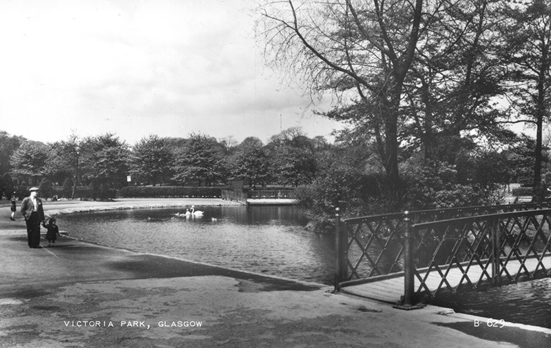 A very early picture of Victoria Park from a brochure celebrating its first anniversary. The park was gifted to the burgh of Partick by Gordon Oswald of Scotstoun and opened in 1887.