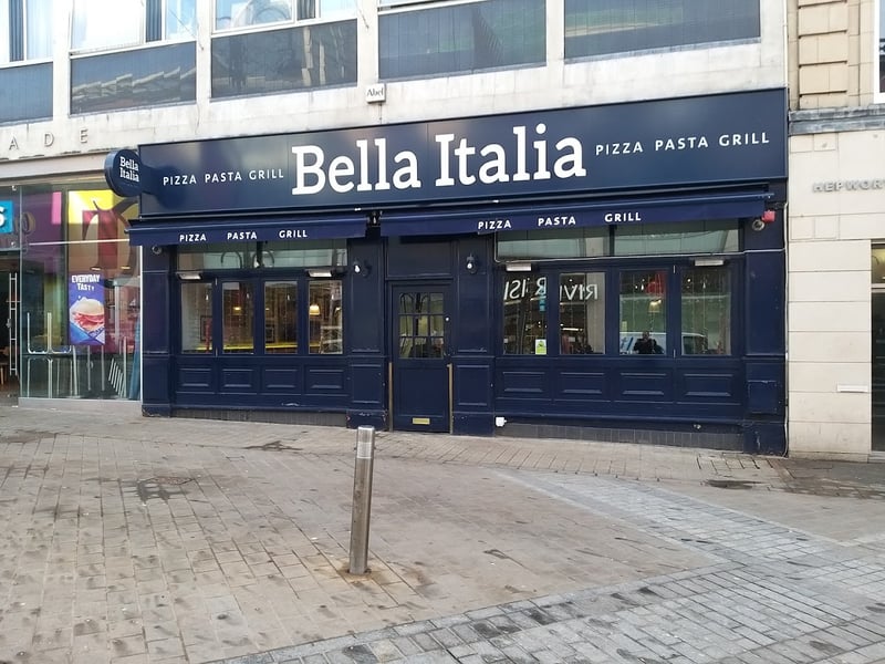 Bella Italia, Located in Briggate, has a rating of 4.0 stars from 1,414 TripAdvisor reviews. A customer at Bella Italia said: "Had a lovely evening at Bella Italia Leeds. Food was excellent as was the service. Will definitely visit again next time we visit Leeds."