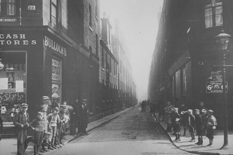 Richard Street in Anderston pictured in 1923 which was heavily demolished as part of Glasgow's slum clearance programme. 