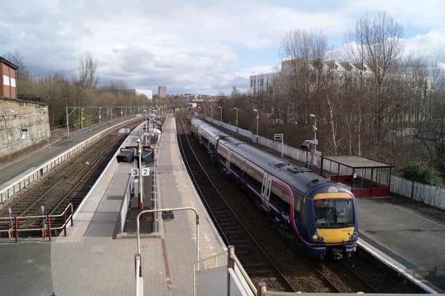 Springburn was the 20th busiest station in Glasgow, with 259,022. Glasgow Queen Street was the main point of origin / destination with 96,868 trips between the two stations.