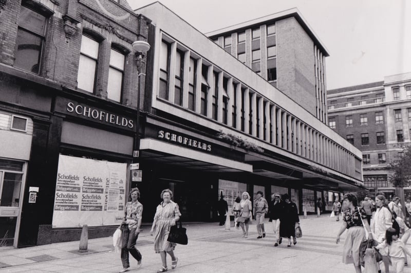 Amongst the most popular shops was Schofields, which originally opened in Victoria Arcade before expanding to the Headrow.
