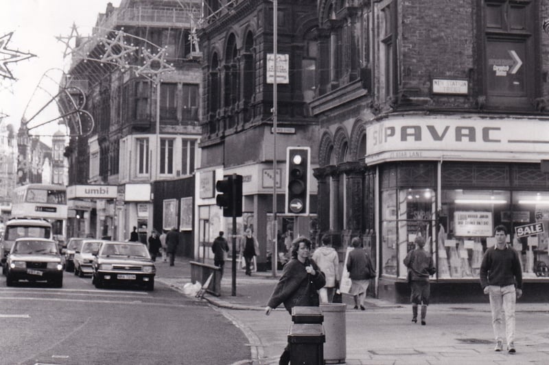 A busy Boar Lane in December 1987.