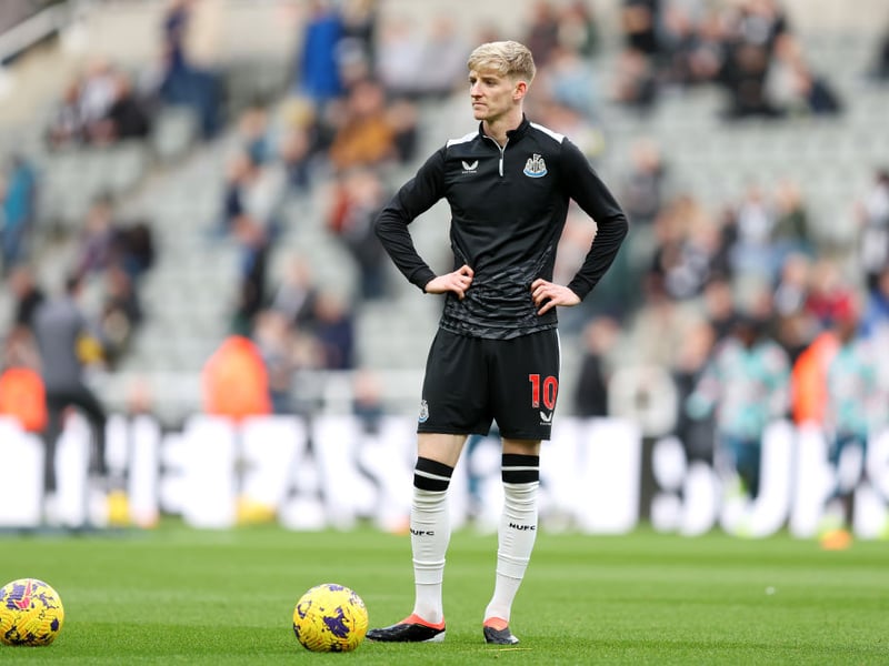 Gordon twisted his ankle against Luton and was replaced at half-time by Callum Wilson. He left the stadium on crutches, although there is hope his injury isn’t too serious.