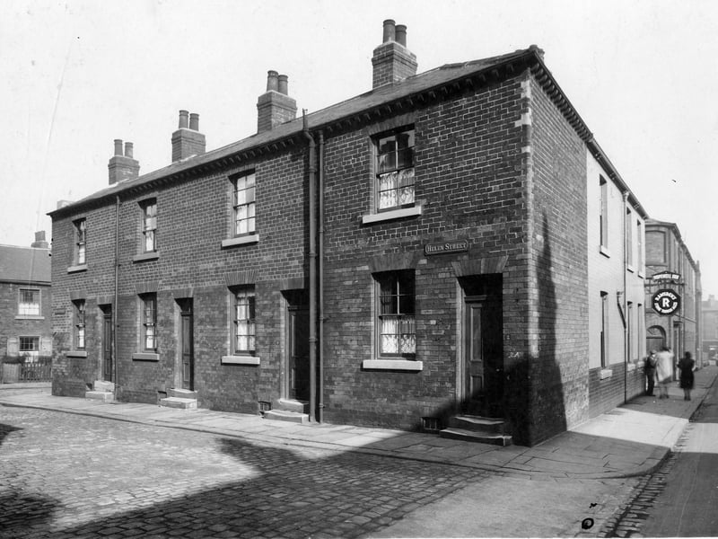 The Hopewell Inn public house is located at the junction with Low Whitehouse Street.