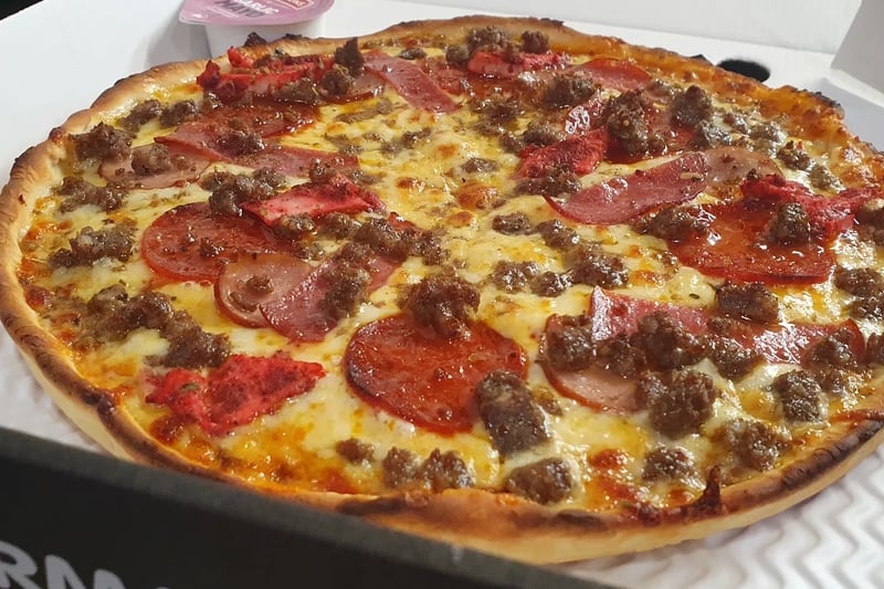 Technically outside of Glasgow in Giffnock, we'll let this one slide because the pizzas do look pretty filthy (in a good way) + the reader that commented went far beyond the boundary of Glasgow, claiming it to be 'the best pizza ever created'.