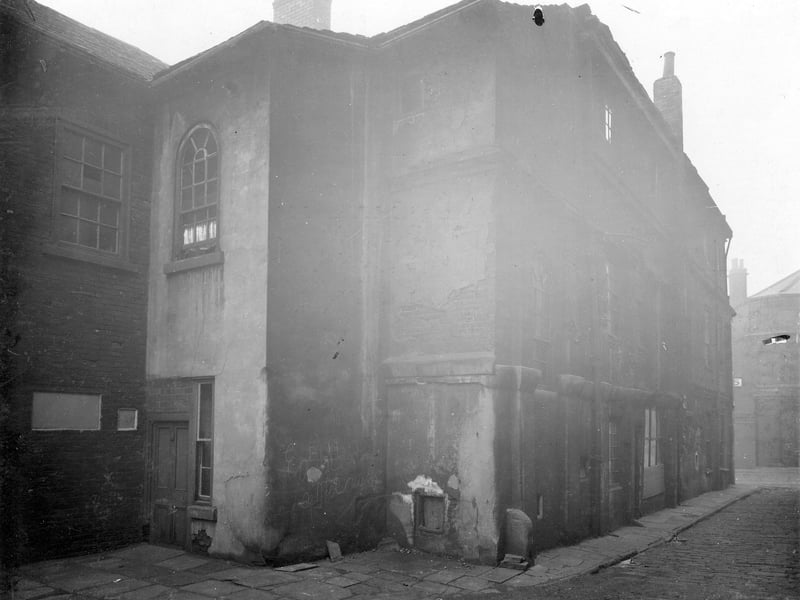 Hunslet Lane is seen on the far right of the picture, where the edge of the Scarborough Castle Inn is just visible. Pictured in January 1936.