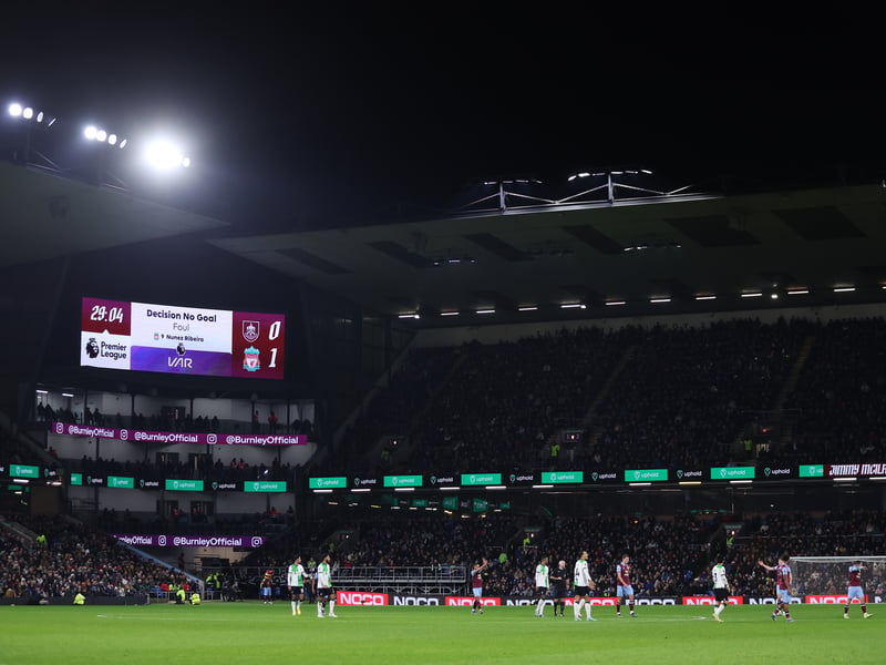 £6,944,589