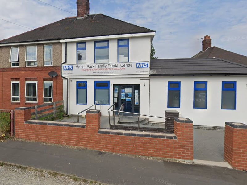 Manor Park Family Dental Centre, at 1a Motehall Road, Manor Park, Sheffield S2 1RA, is accepting new NHS patients, including adults, children and adults entitled to free dental care. It has an average rating of 4.5 stars from 313 Google reviews