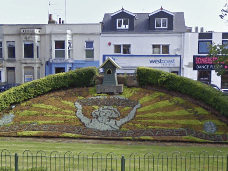 The clock was also missing in 2009, with the floral tribute marking a 70 years commemoration