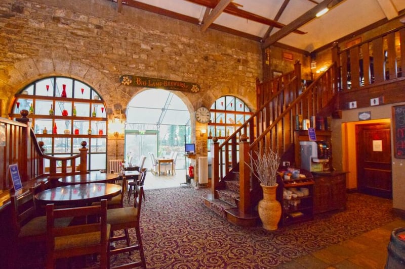 The venue is welcoming with an impressive entrance to the pub and restaurant.