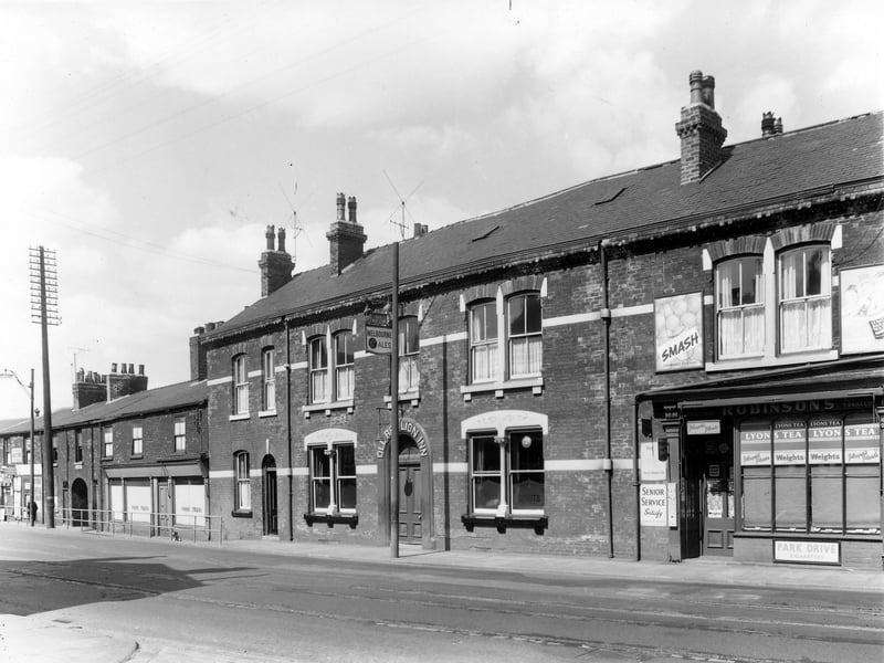 The Old Red Lion Inn, a Melbourne Ales public house, at  Thwaite Gate pictured in July 1959.