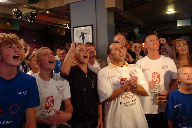 Fans were in the pub cheering on boxer Tony Jeffries as he competed  in the 2008 Olympics.