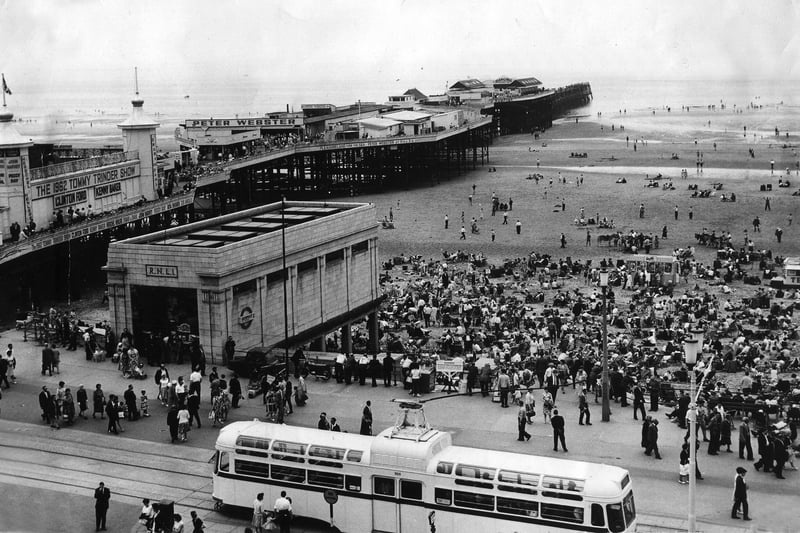 Central Pier, beach and lifeboat house, 1962