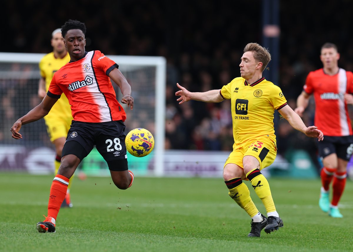 Sheffield United scapegoat justifies big Luton selection call as brilliant stat highlights his importance