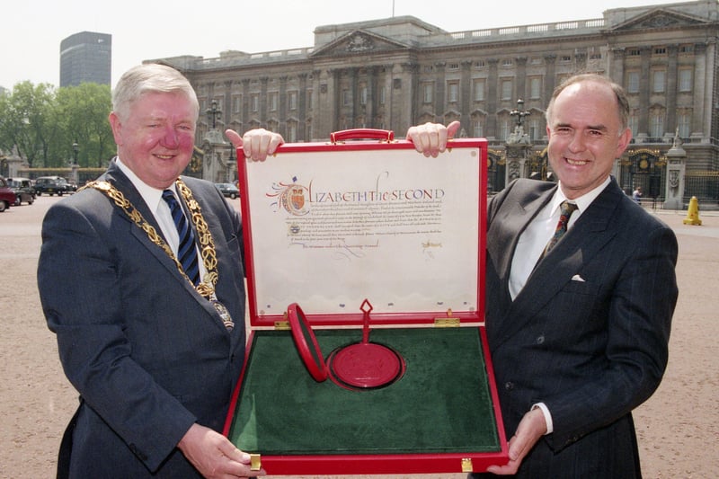 Outside Buckingham Palace in May 1992 were Mayor Councillor David Thompson and chief executive Geoffrey Key on the day they collected the official document to mark City status.