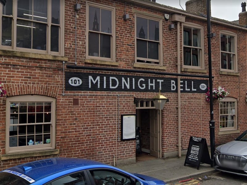Midnight Bell, located in Holbeck, has a rating of 4.0 stars from 537 TripAdvisor reviews. A customer at the Midnight Bell said: "Lovely building that's very tastefully decorated. Excellent staff and a warm friendly atmosphere made for a great experience. 10/10."