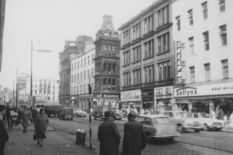 A busy street scene on Argyle Street in the early sixties. 