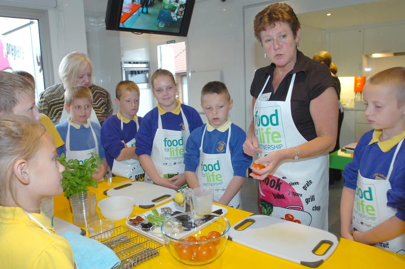 The Food Cook Bus came to Bishop Harland School in July 2009.
Tell us if you were on it.