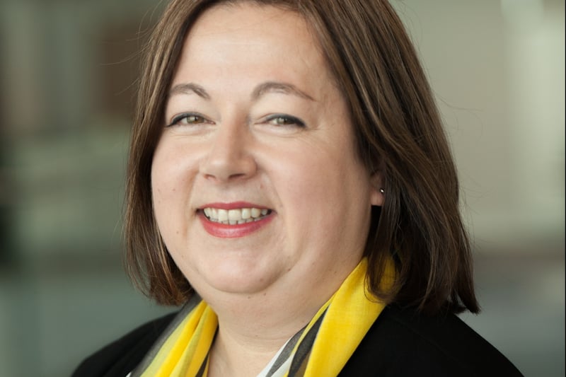 It's predicted that SNP candidate and former depute leader of the SNP parliamentary party Kirsten Oswald will keep the East Renfreshire seat at the next General Election.