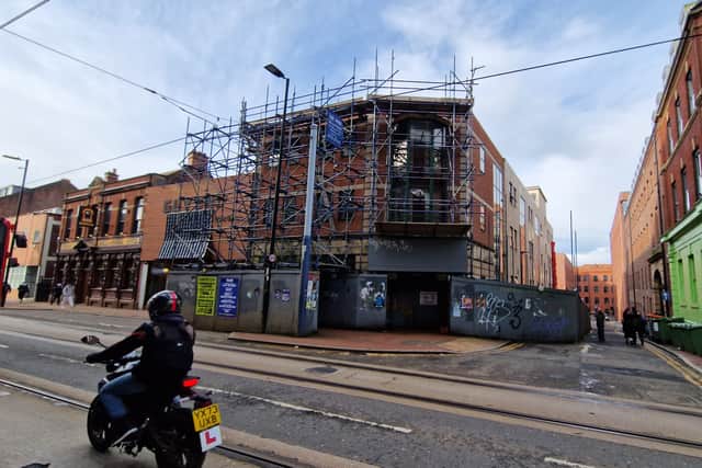 The archaeology building, Northgate House, at 178 West Street, was covered in scaffolding in 2016 due to problems with external walls. Much has now been removed.
