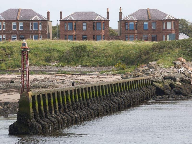 In seventh place is South Ayrshire, including the coastal town of Girvan (pictured). The average sale price is £173,987 compared to an average asking price of £152,970 - a difference of £21,017.