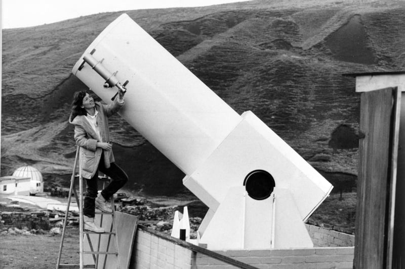 Linda Simonian at the amateur astronomy centre at Clough Bank, which though still under construction in November 1986, housed a 30in Dobsonian telescope, pointng like a howitzer towards the stars.
