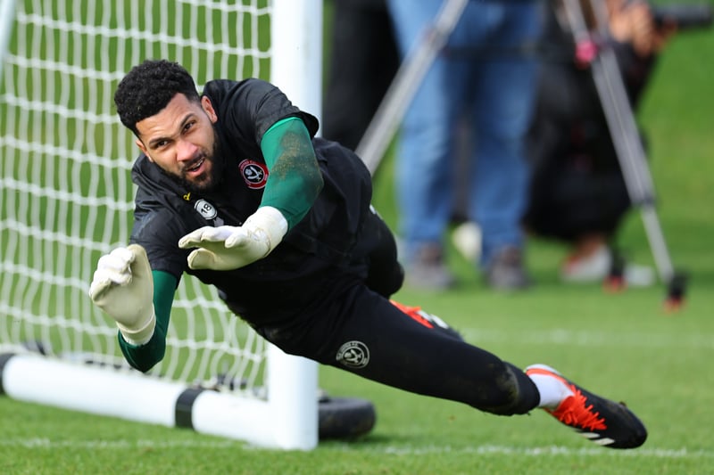 United had initially hoped to keep the goalkeeper at Bramall Lane after opening talks over a new contract earlier in the season but boss Chris Wilder appeared to grow frustrated and instead signed Ivo Grbic as United’s new No.1 in January. Foderingham subsequently made it clear he has little appetite to stick around as a No.2, with all signs pointing towards a pointing of the ways in the summer